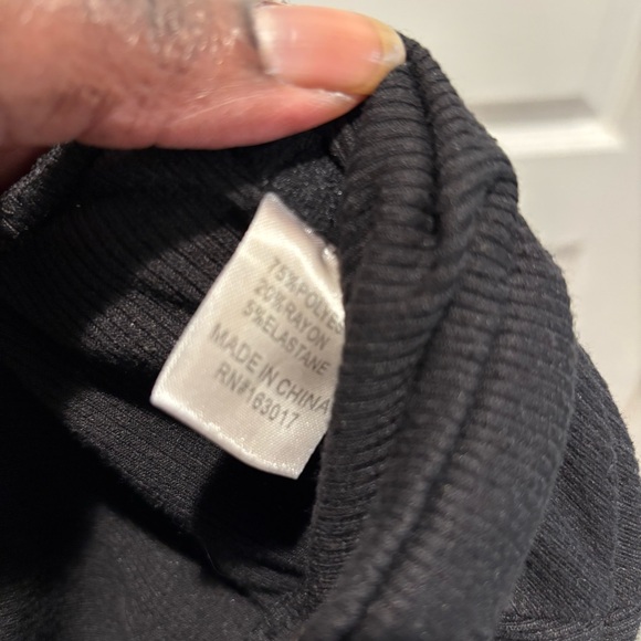 Princess Polly Black Long Sleeve Bra Top size 6 - Picture 5 of 8